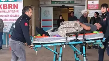 İnegöl’de Beton Mikserinin Devrilmesi Sonucu Sürücü Yaralandı