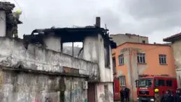 Bursa’da Metruk Bina Yangını