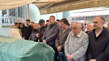 Uludağ’daki yangın felaketi: Milli kayakçının annesi de hayatını kaybetti