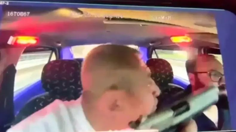 Bursa’da Taksi Şoförünü Silahla Tehdit Eden Saldırgan Tutuklandı